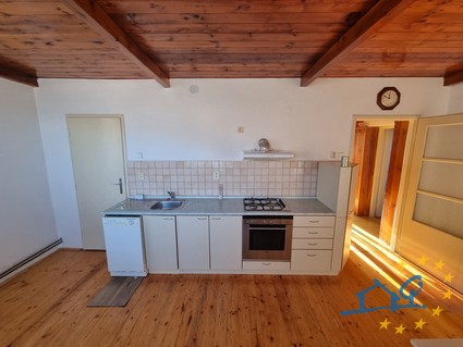 Byt 3+1, Dobru�ka, centrum - exteri�r