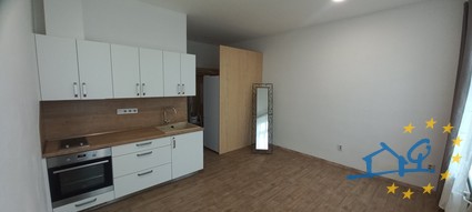 Pronájem zděného bytu 1+kk, 29 m2, 2NP., Náchod - ulice Komenského